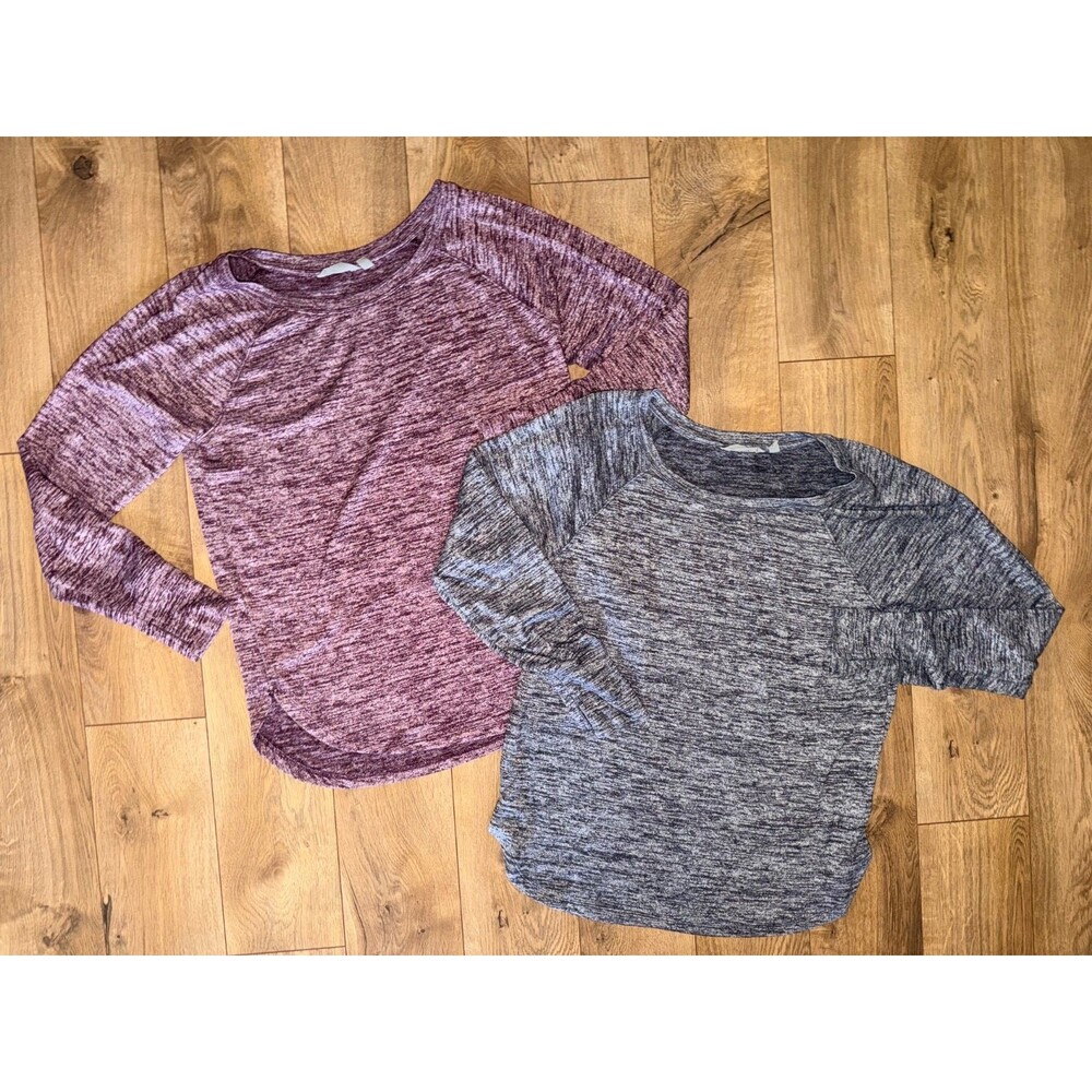 Lot of 2 Womens Athleta Long Sleeve Tops XL Pink Gray Thumbholes Shirts